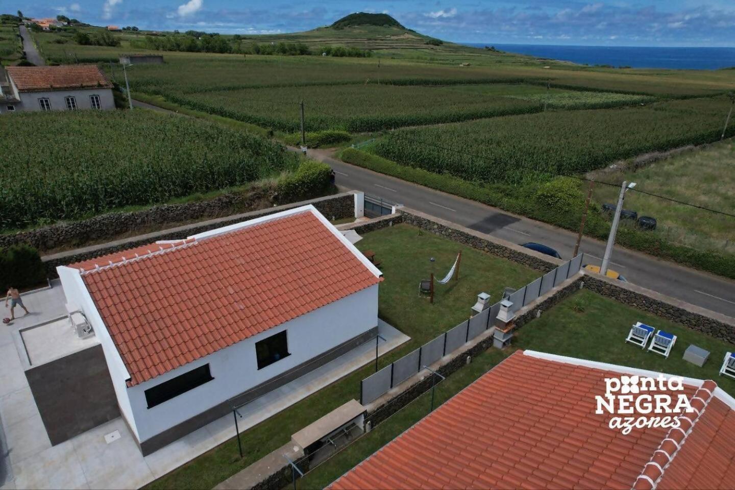 Photography House By Pontanegraazores Altares Extérieur photo