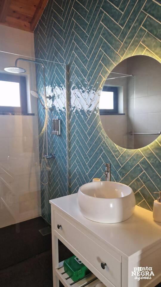 Photography House By Pontanegraazores Altares Extérieur photo