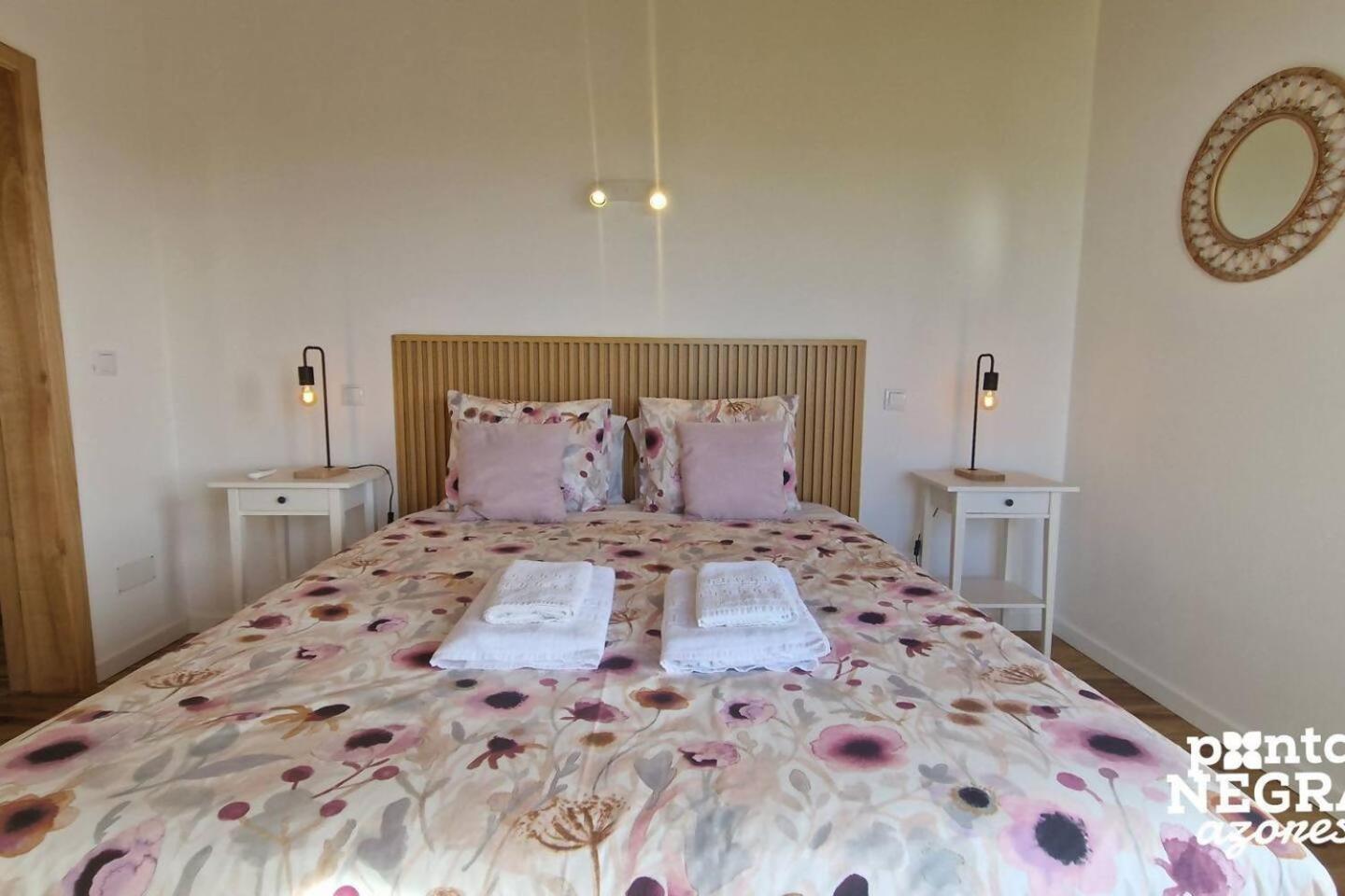 Photography House By Pontanegraazores Altares Extérieur photo
